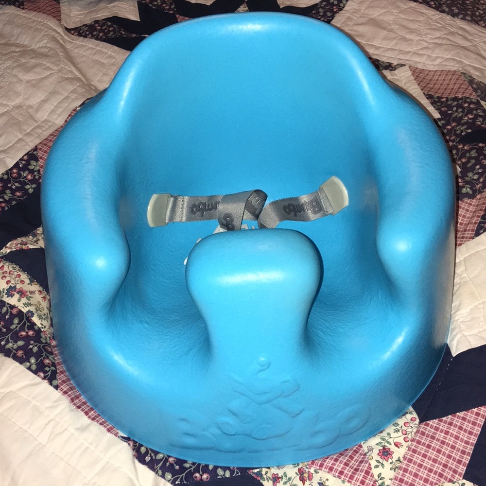 Bumbo seat NWOT
